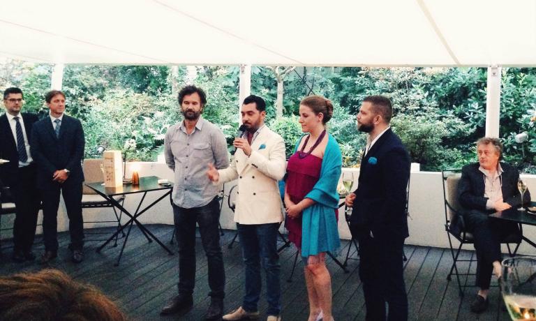 A photo taken during the presentation of Cracco by Four, at Milan’s Magna Pars Suites, left to right: Carlo Cracco, publisher Antioco Piras, the Italian edition’s editor in chief Manuela Xillovich, the other publisher Jakob Siegeris